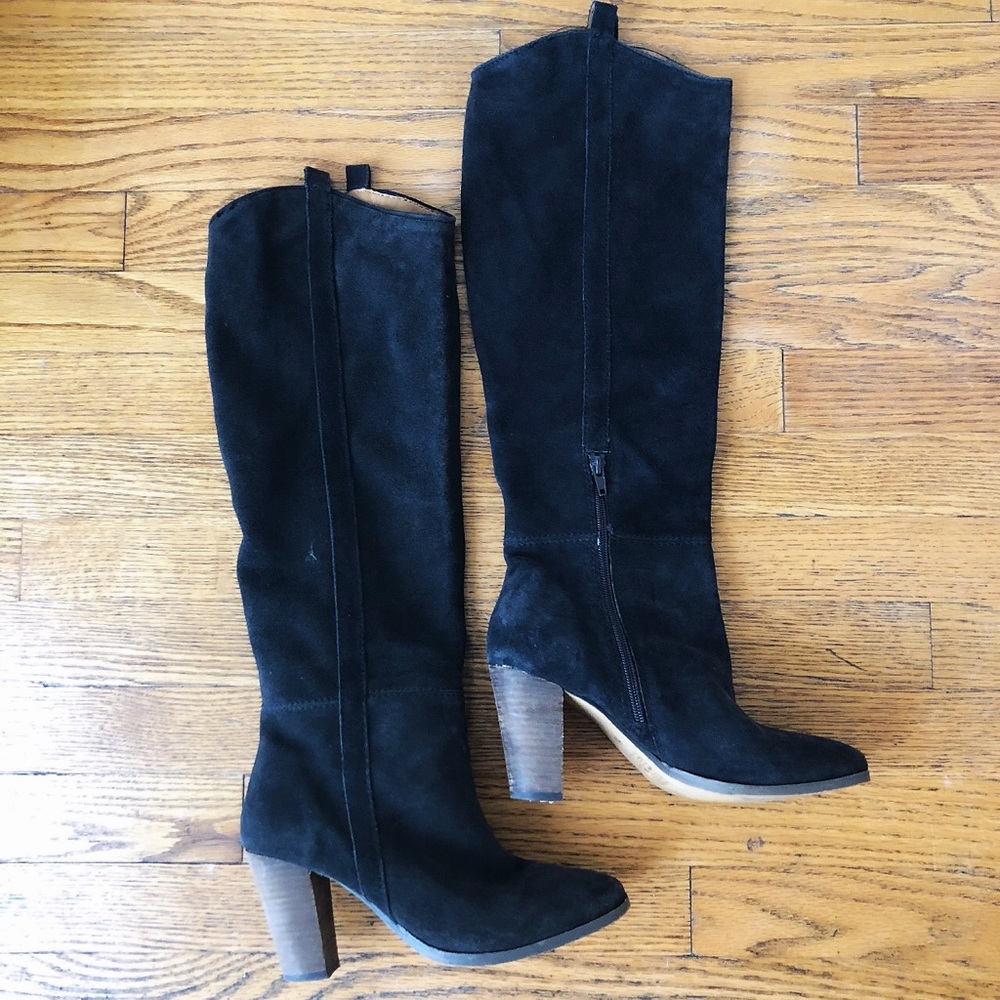 DOLCE VITA gray suede heeled boots 7.5🎉
